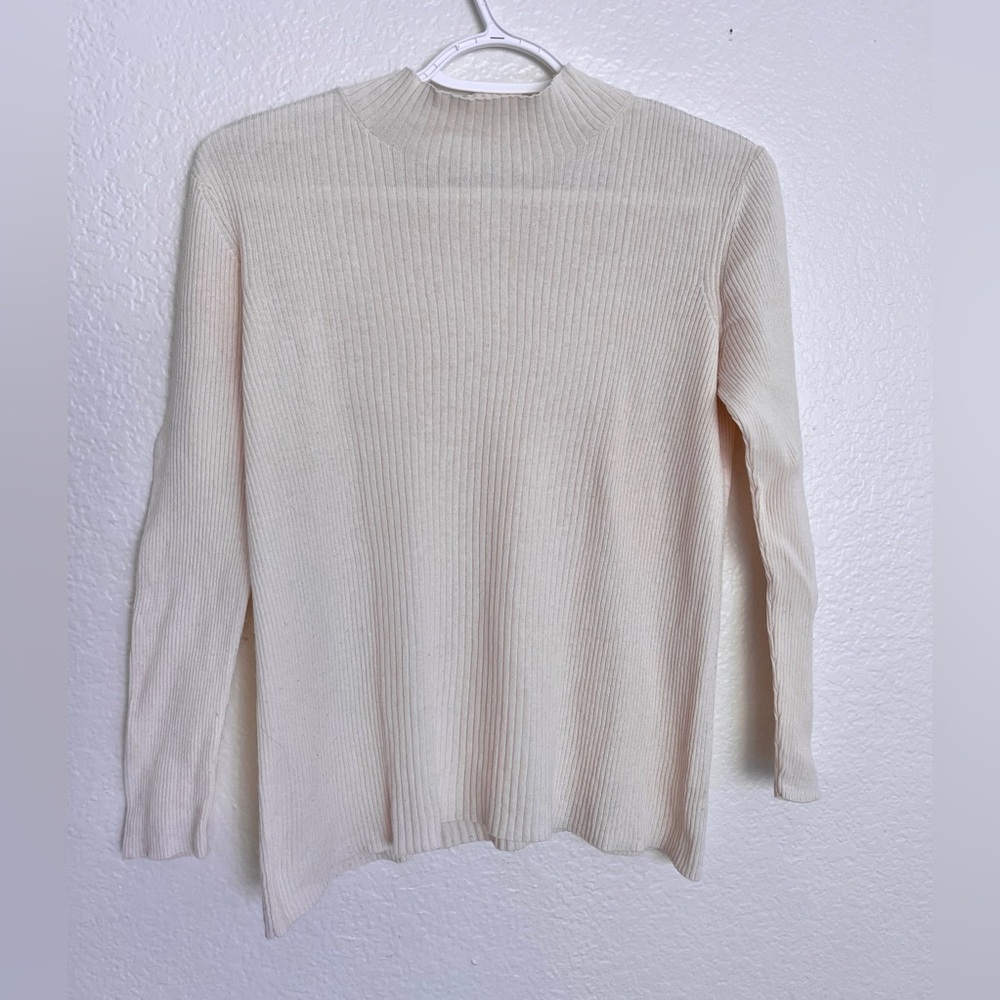 Equipment Femme Cream Ribbed Knit Mock Neck Long Sleeve Top size S